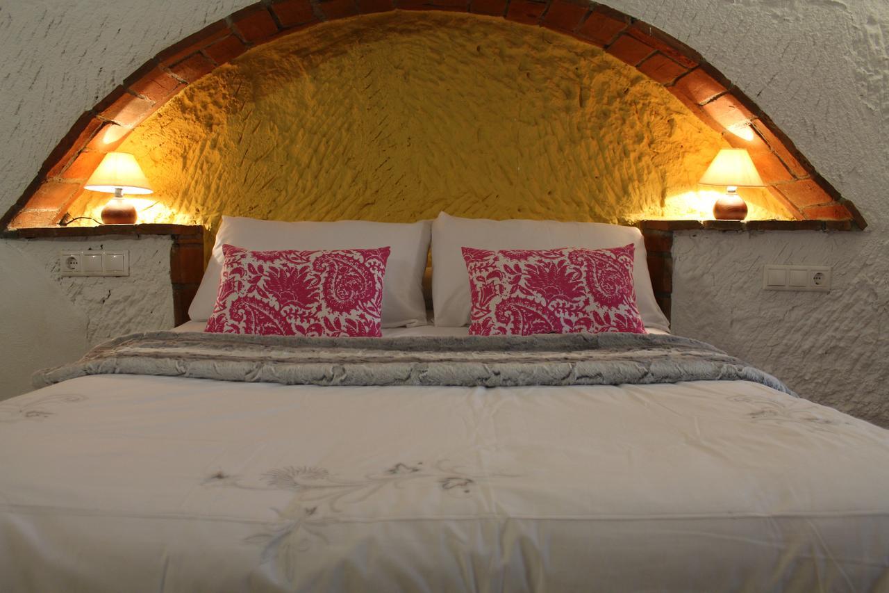 Cuevas Hammam Abuelo Jose Apartment Purullena Bagian luar foto